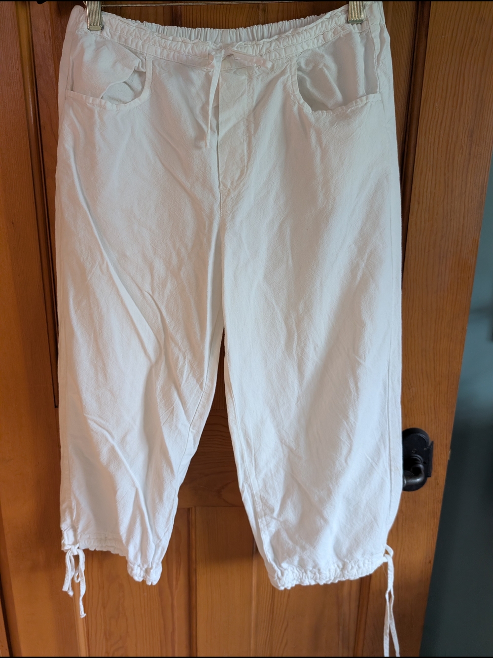 Fashion Bug White Capri Pants with Drawstring Hem